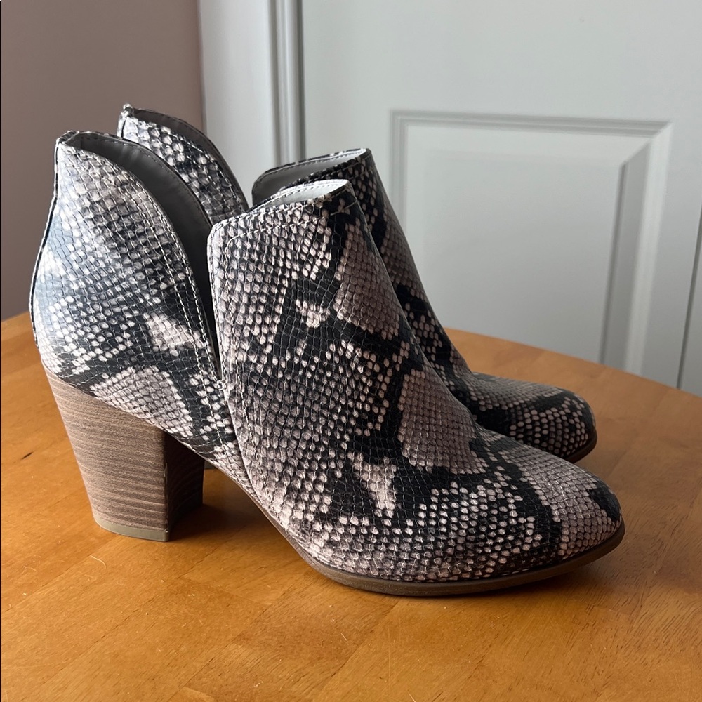 Fergalicious Black and Gray Snakeskin Ankle Booties